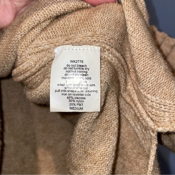 Shop Wanna B Cozy & Soft Fall/Winter Sweater Size Medium - Picture 6 of 10